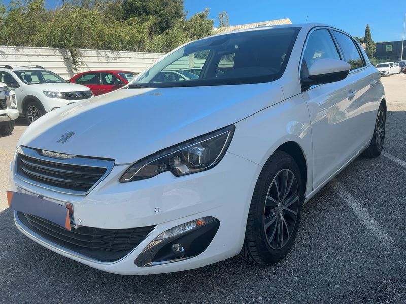 Peugeot 308 1.2 e-THP Allure 2017 – снимка 1