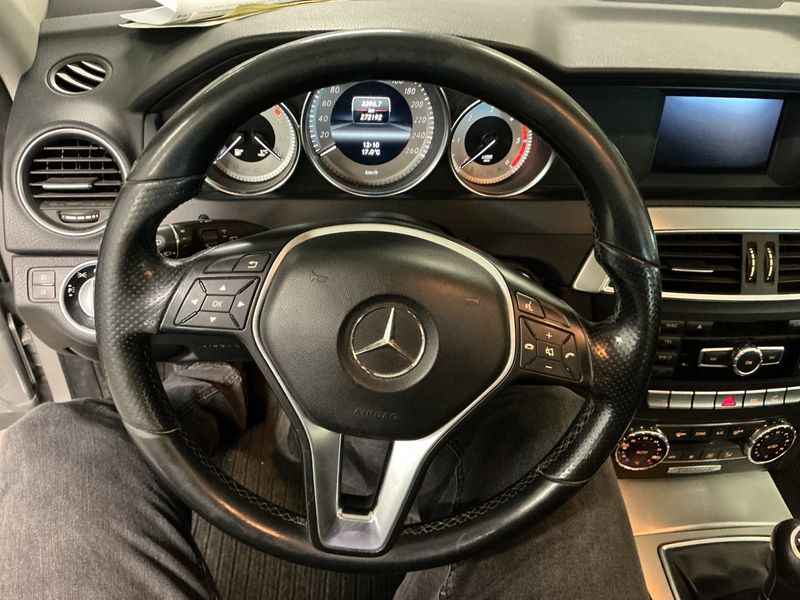 Mercedes-Benz C-Klasse C 180 CDI T BlueEfficiency Avantgarde 2013 – снимка 26