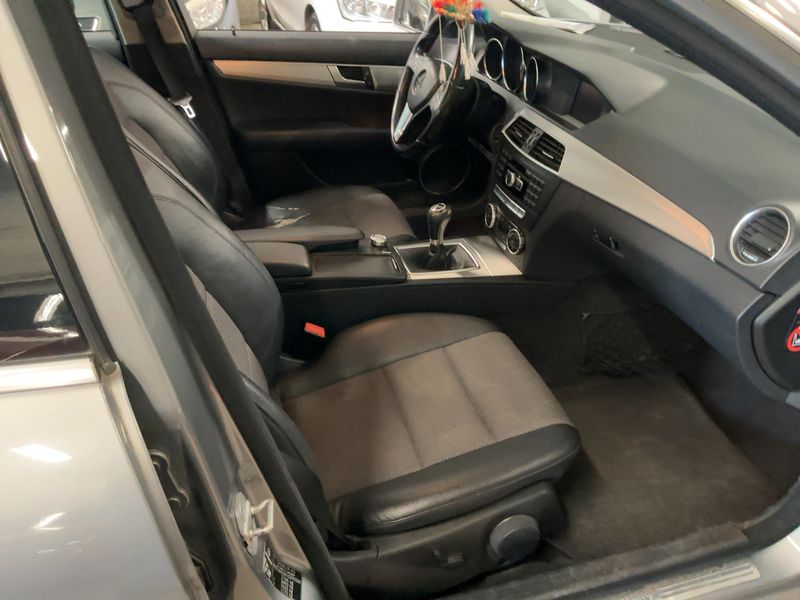 Mercedes-Benz C-Klasse C 180 CDI T BlueEfficiency Avantgarde 2013 – снимка 16