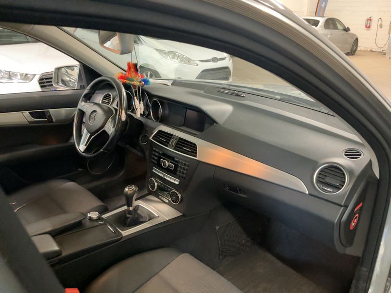 Mercedes-Benz C-Klasse C 180 CDI T BlueEfficiency Avantgarde 2013 – снимка 17