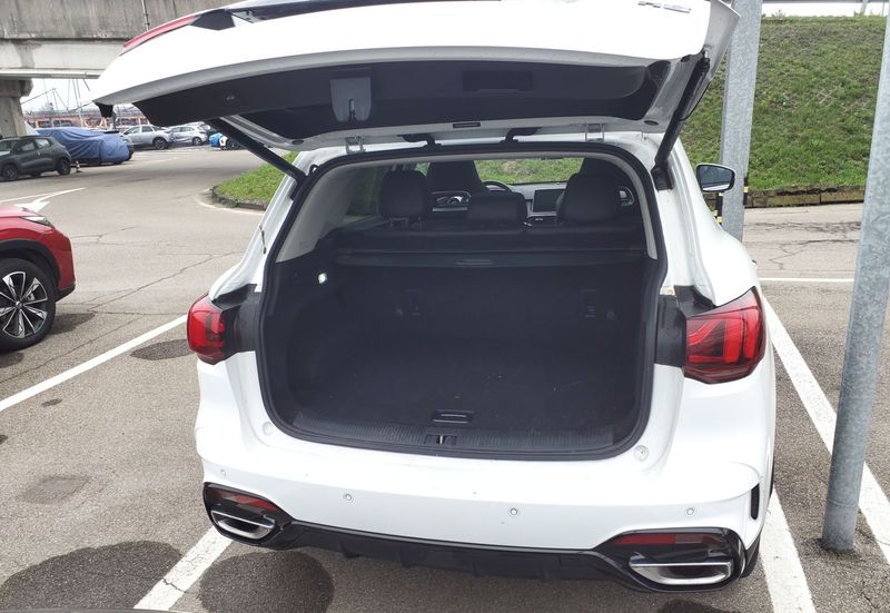 MG HS 1.5 Luxury 2024 – снимка 9