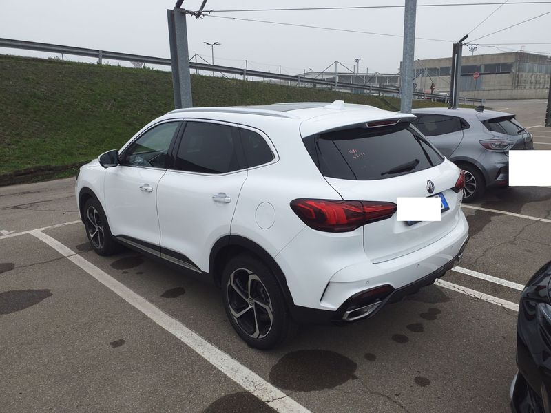 MG HS 1.5 Luxury 2024 – снимка 3