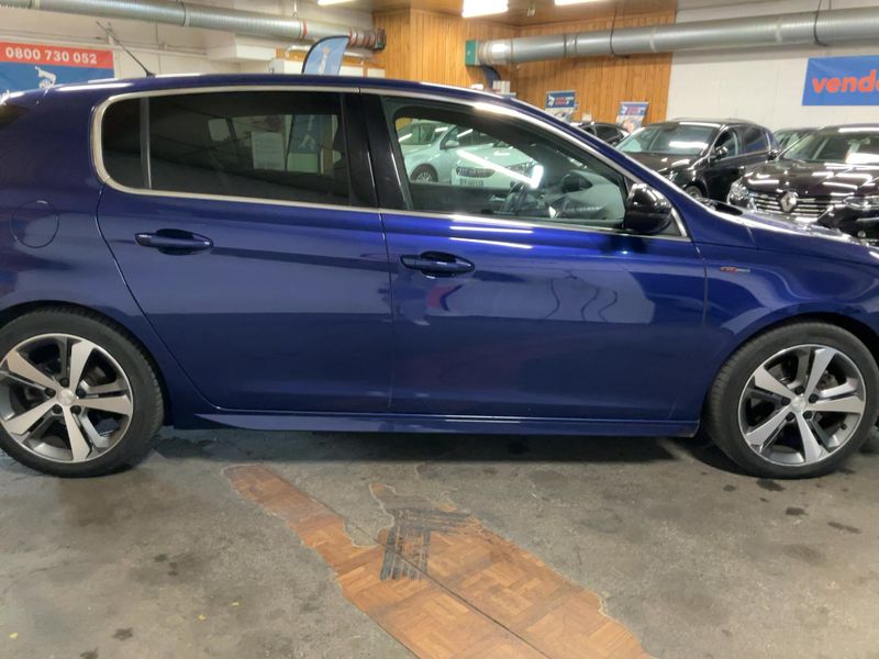 Peugeot 308 2.0 Blue-HDi GT Line 2015 – снимка 10