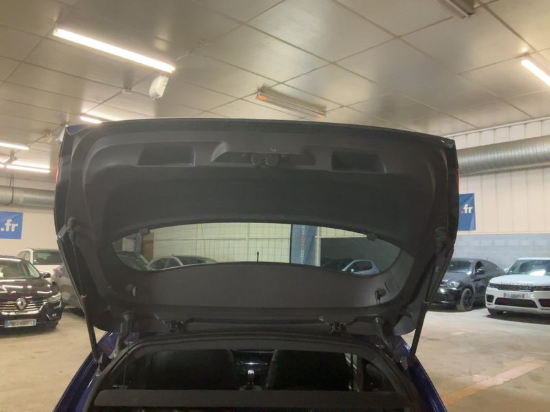 Peugeot 308 2.0 Blue-HDi GT Line 2015 – снимка 15