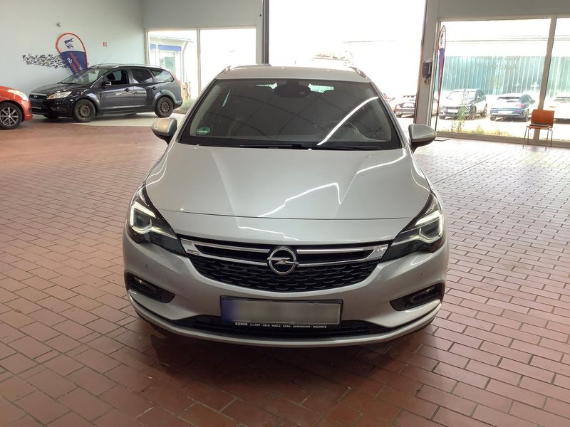 Opel Astra 1.4 SIDI Turbo Innovation 2018 – снимка 14