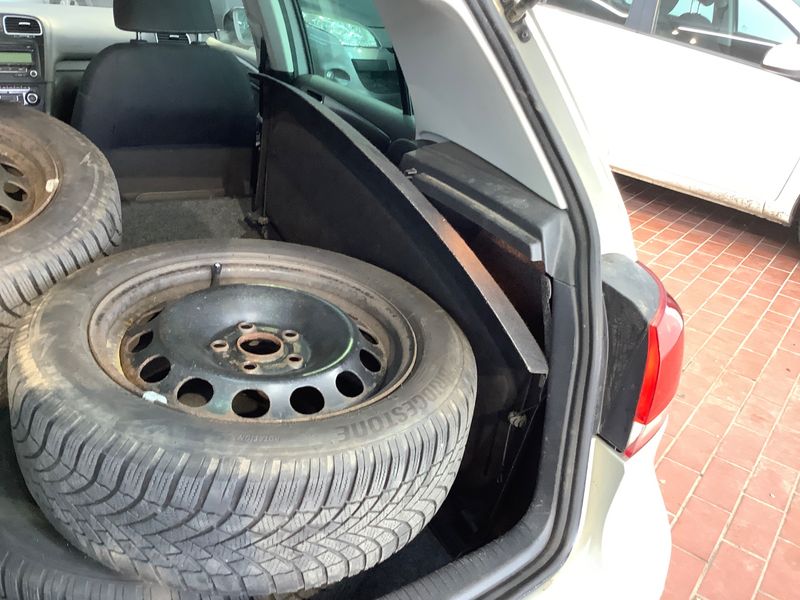 Volkswagen Golf VI 1.2 TSI Style 2011 – снимка 33