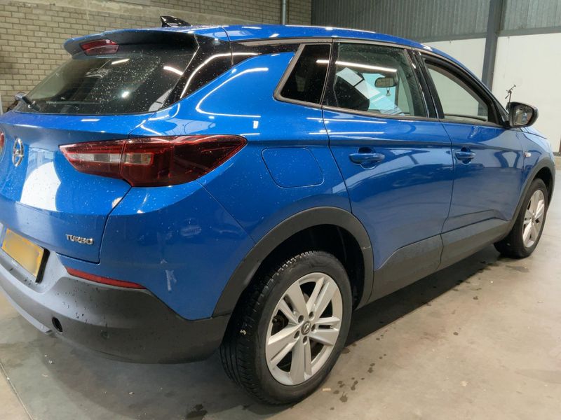 Opel Grandland X 1.2 Online Edition 2018 – снимка 8