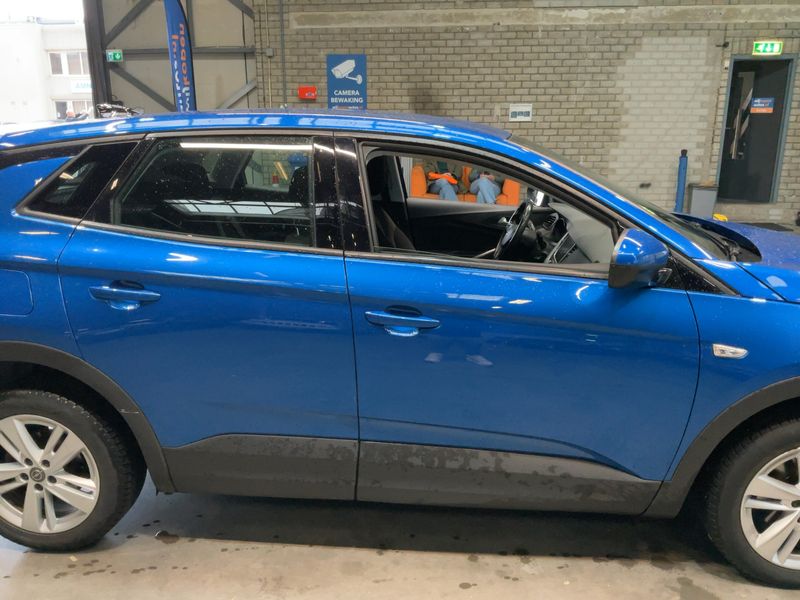 Opel Grandland X 1.2 Online Edition 2018 – снимка 10