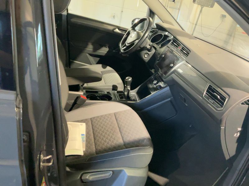 Volkswagen Touran 2.0 TDI Join 2018 – снимка 17