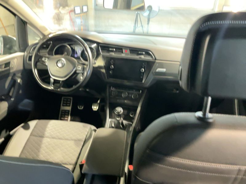 Volkswagen Touran 2.0 TDI Join 2018 – снимка 18