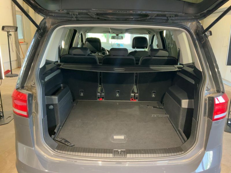 Volkswagen Touran 2.0 TDI Join 2018 – снимка 16
