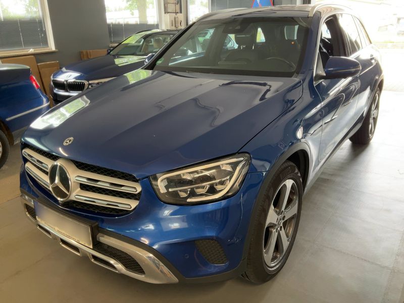 Mercedes-Benz GLC-Klasse GLC 220 d 4Matic 2022 – снимка 1