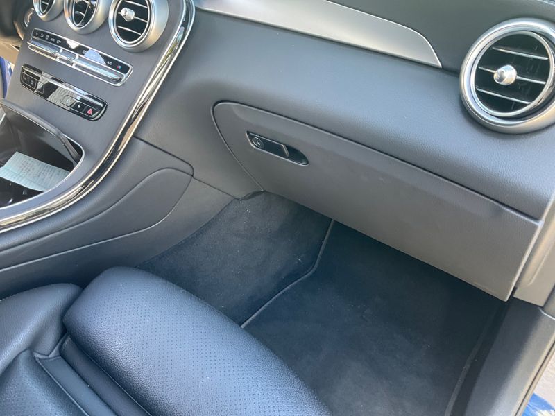 Mercedes-Benz GLC-Klasse GLC 220 d 4Matic 2022 – снимка 29