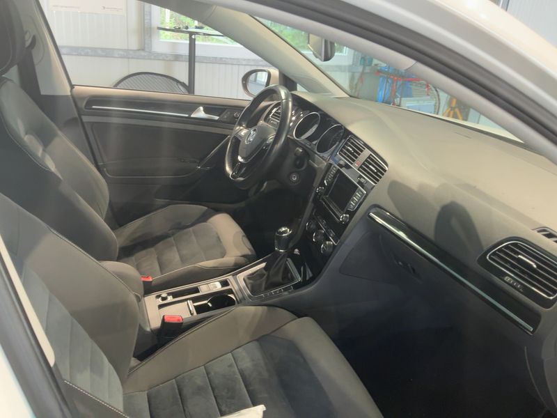 Volkswagen Golf VII 1.4 TSI Highline BlueMotion Tech 2013 – снимка 17
