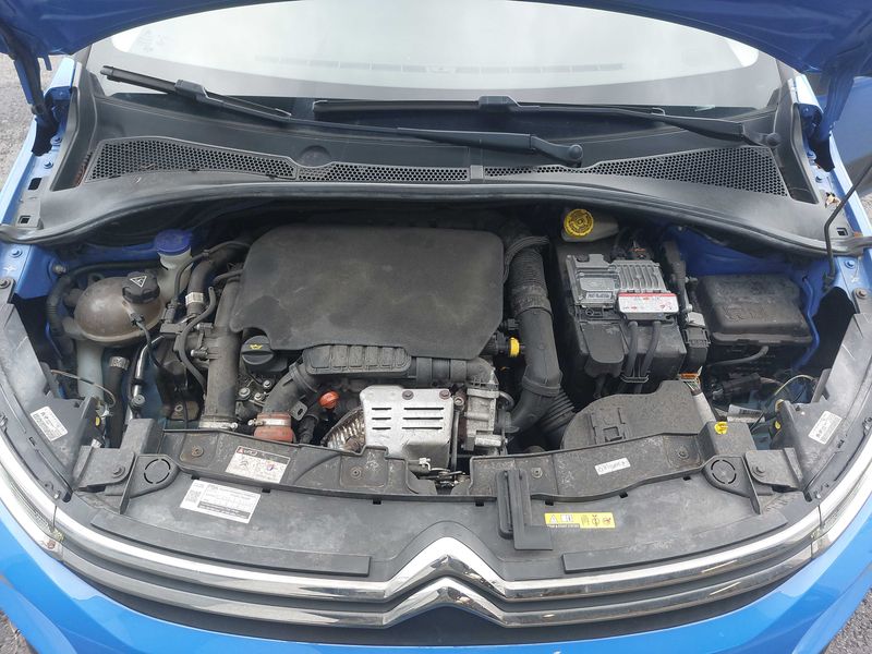 Citroen C3 1.2 PureTech Shine 2017 – снимка 8