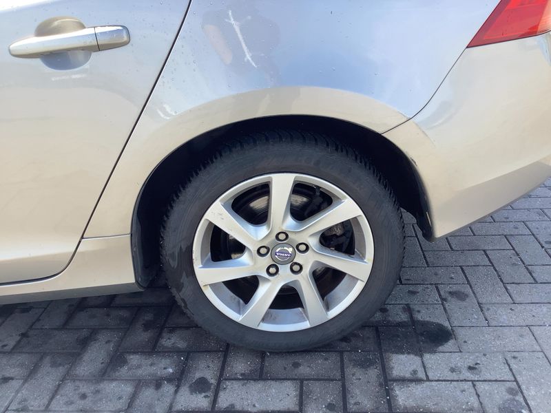 Volvo S60 2.0 D3 Momentum 2013 – снимка 5