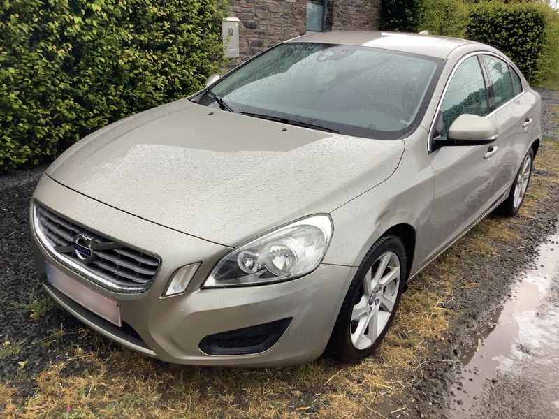 Volvo S60 2.0 D3 Momentum 2013 – снимка 1
