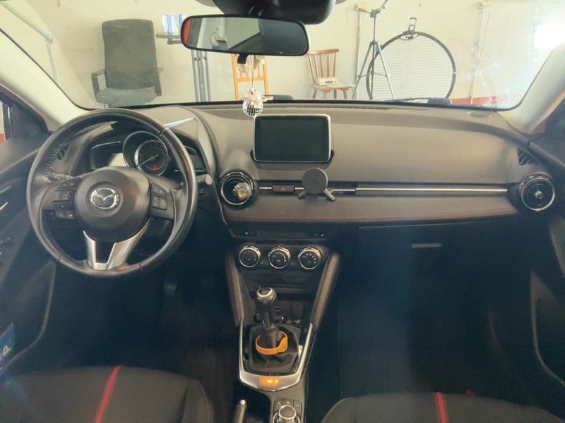 Mazda 2 1.5 Sports-Line 2016 – снимка 17