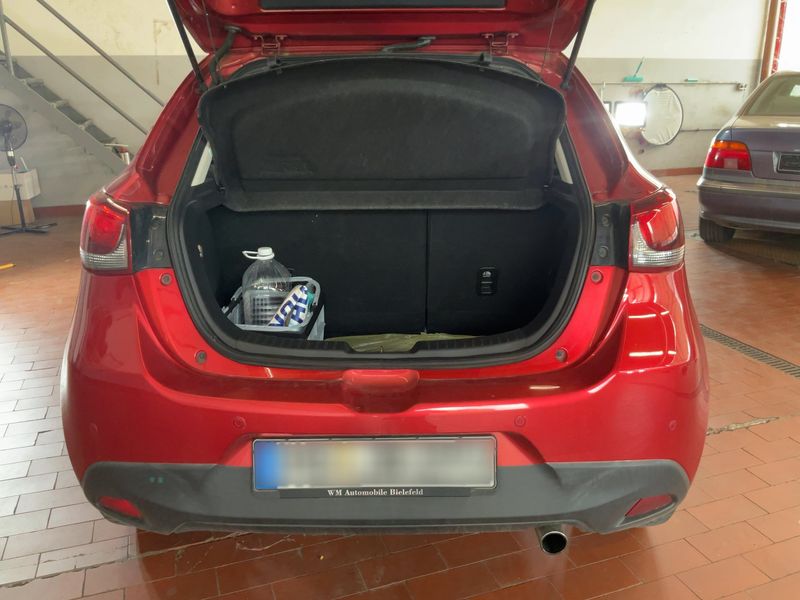 Mazda 2 1.5 Sports-Line 2016 – снимка 15