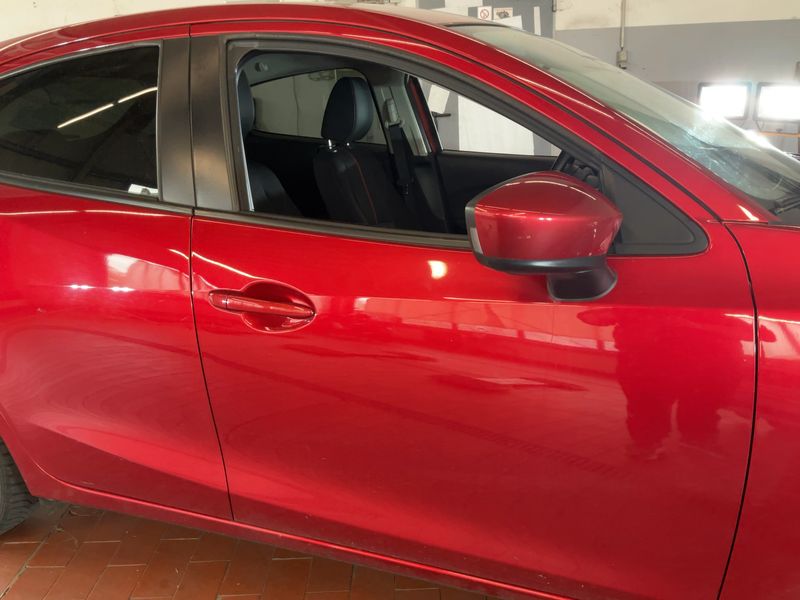 Mazda 2 1.5 Sports-Line 2016 – снимка 10