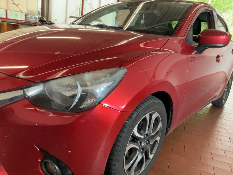 Mazda 2 1.5 Sports-Line 2016 – снимка 2