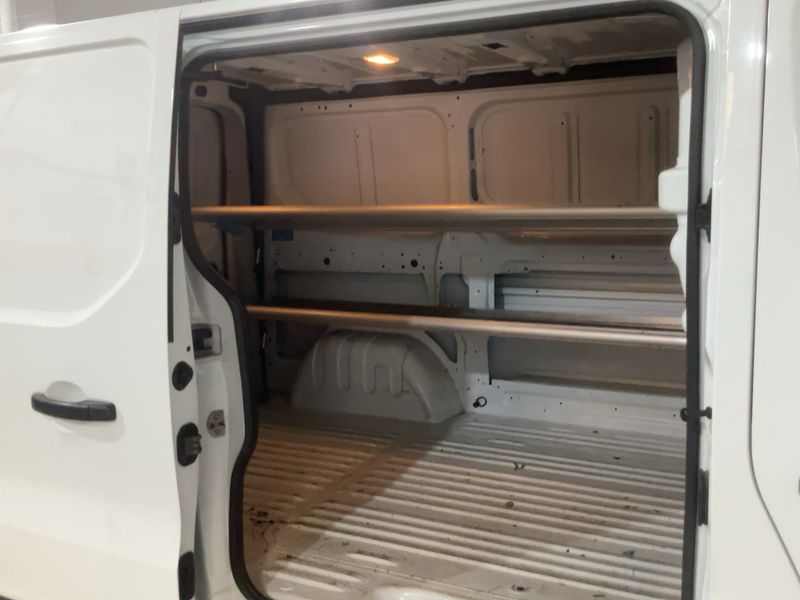 Renault Trafic 2.0 BLUE dCi L1H1 2,8t Komfort 2022 – снимка 19