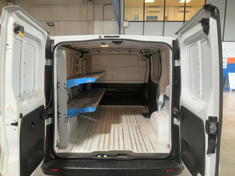 Renault Trafic 2.0 BLUE dCi L1H1 2,8t Komfort 2022 – снимка 15