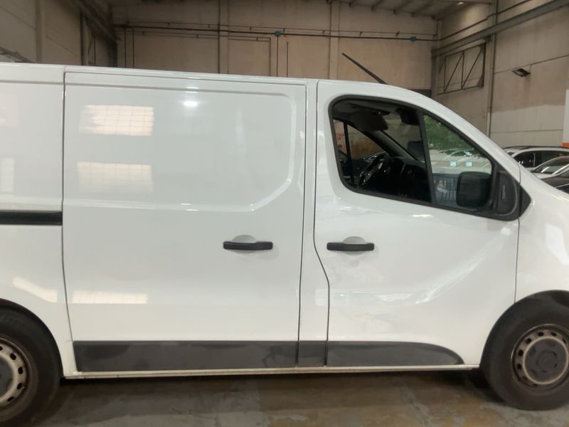 Renault Trafic 2.0 BLUE dCi L1H1 2,8t Komfort 2022 – снимка 10
