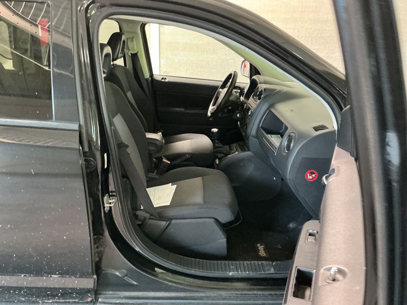Jeep Compass 2.0 CRD Limited 2010 – снимка 3