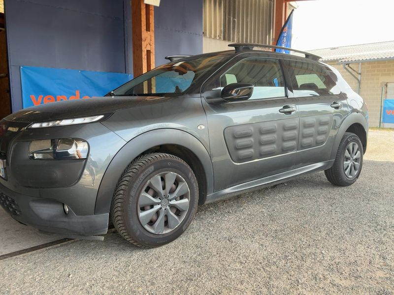 Citroen C4 Cactus 1.6 Blue-HDi Business Class 2015 – снимка 2