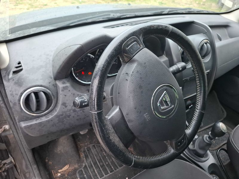 Dacia Duster 1.5 dCi Prestige 4x2 2015 – снимка 46