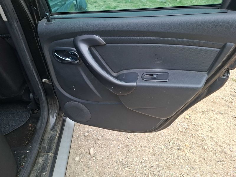 Dacia Duster 1.5 dCi Prestige 4x2 2015 – снимка 56