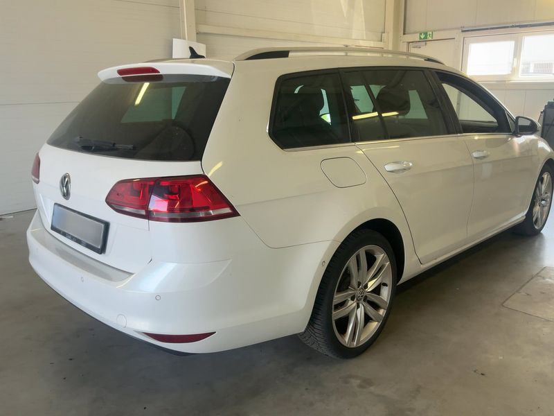 Volkswagen Golf VII 2.0 TDI Highline BlueMotion Tech 2015 – снимка 8
