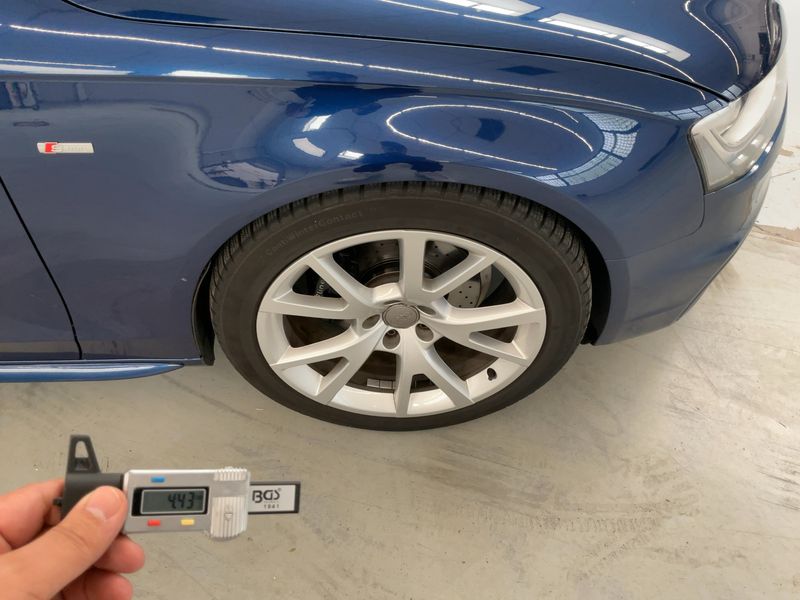 Audi A4 1.8 TFSI S line Sportpaket plus 2012 – снимка 11