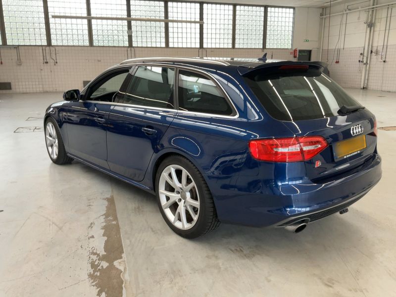 Audi A4 1.8 TFSI S line Sportpaket plus 2012 – снимка 6
