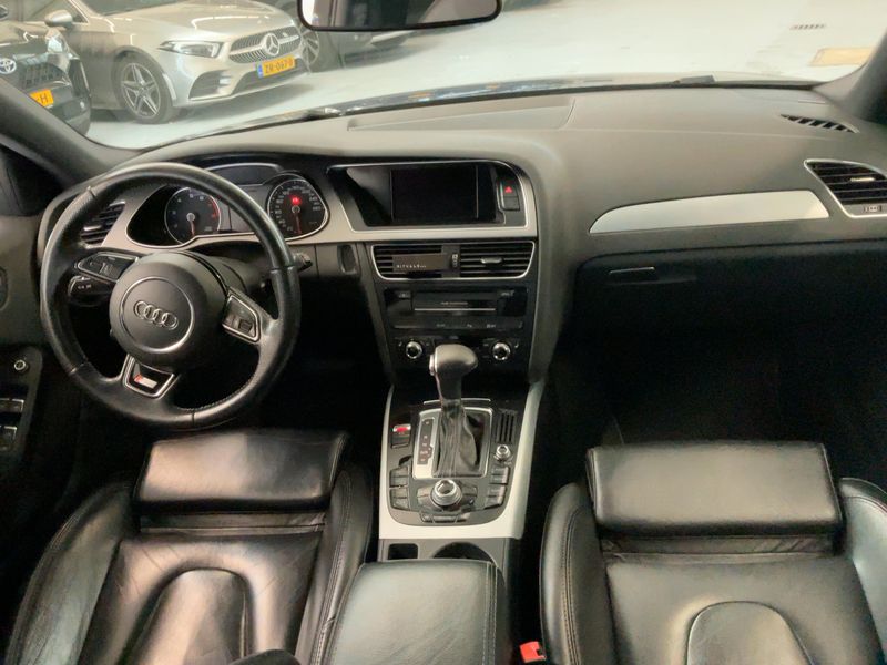 Audi A4 1.8 TFSI S line Sportpaket plus 2012 – снимка 17