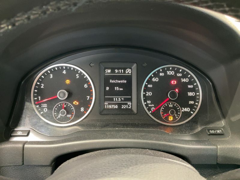 Volkswagen Tiguan 1.4 TSI Freestyle BlueMotion Tech 2011 – снимка 19