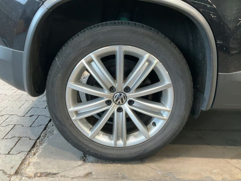 Volkswagen Tiguan 1.4 TSI Freestyle BlueMotion Tech 2011 – снимка 9