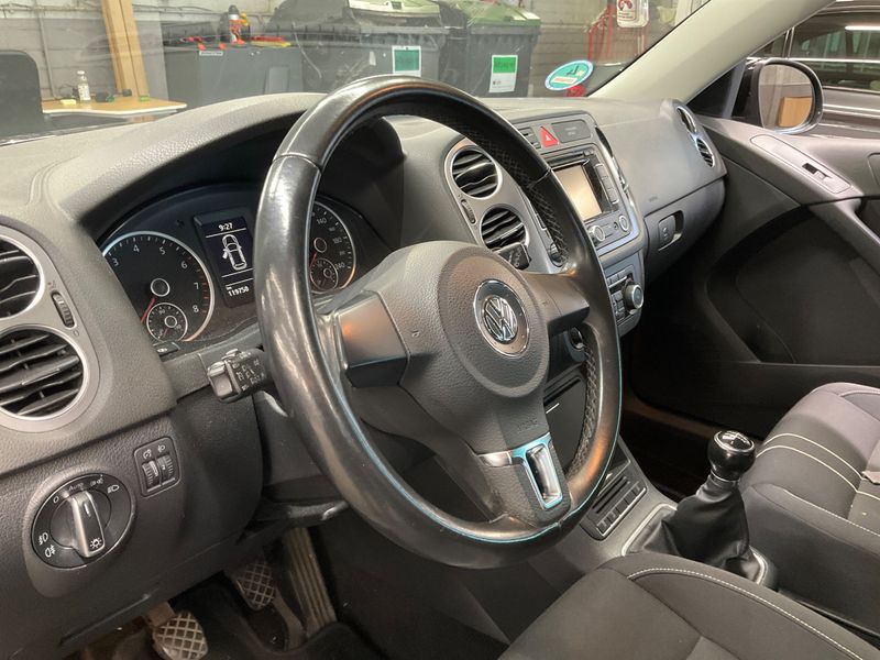 Volkswagen Tiguan 1.4 TSI Freestyle BlueMotion Tech 2011 – снимка 26