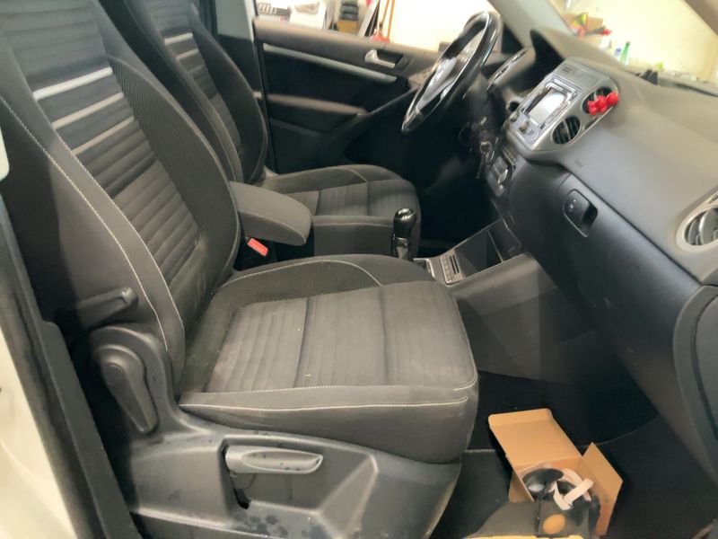 Volkswagen Tiguan 2.0 TDI Cup Sport & Style BlueMotion Tech 2014 – снимка 16
