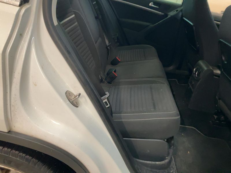 Volkswagen Tiguan 2.0 TDI Cup Sport & Style BlueMotion Tech 2014 – снимка 19