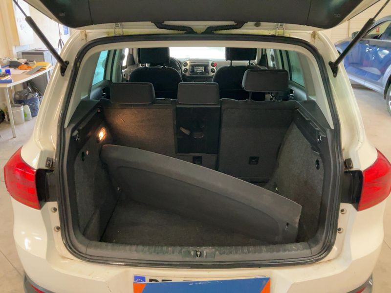 Volkswagen Tiguan 2.0 TDI Cup Sport & Style BlueMotion Tech 2014 – снимка 15