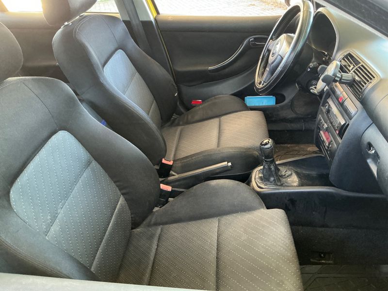 Seat Leon 1.9 TDI Sport 2003 – снимка 3