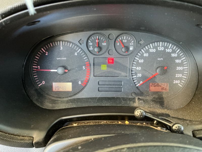 Seat Leon 1.9 TDI Sport 2003 – снимка 4