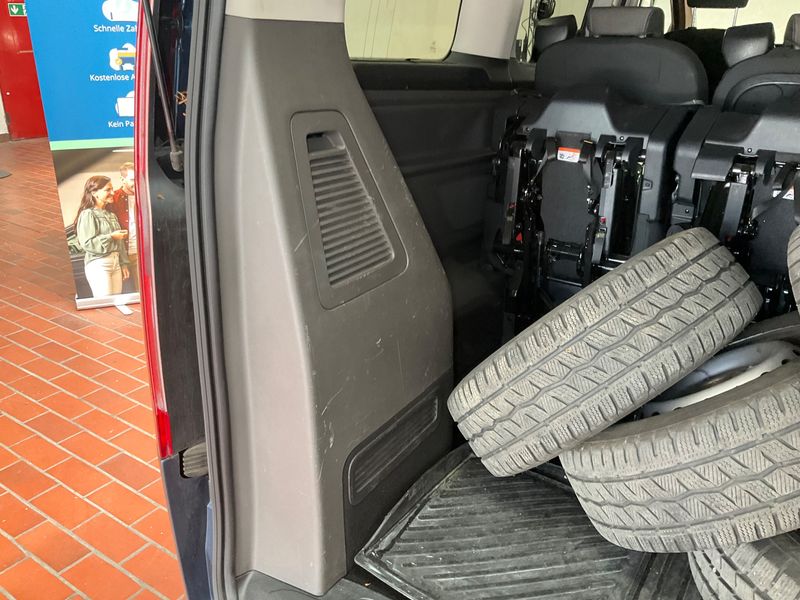 Ford Tourneo Custom 2.0 TDCi Mild-Hybrid 320 L1 Tourneo Titanium 2021 – снимка 24