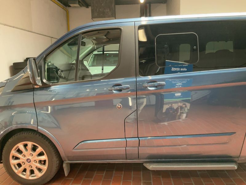 Ford Tourneo Custom 2.0 TDCi Mild-Hybrid 320 L1 Tourneo Titanium 2021 – снимка 4