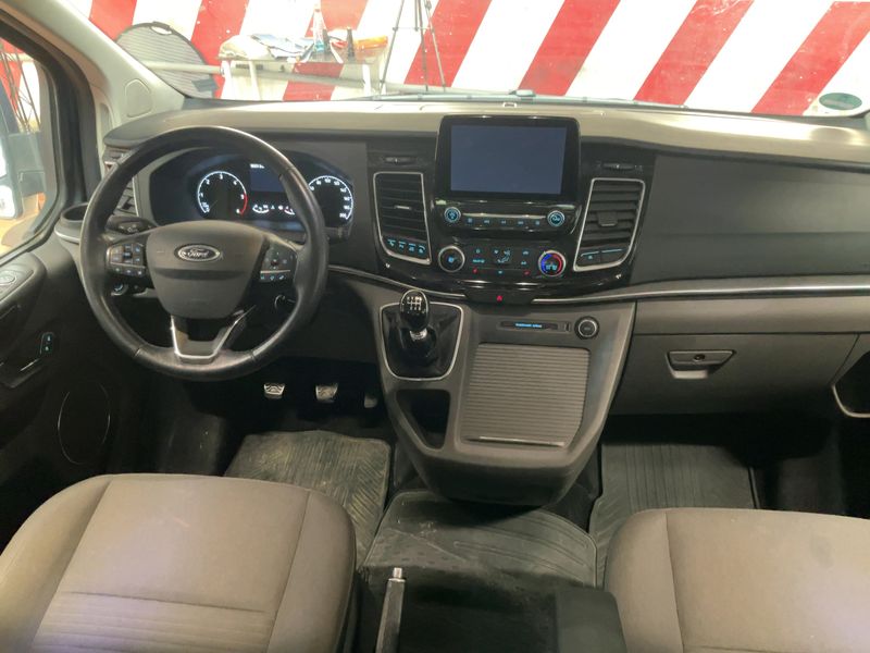 Ford Tourneo Custom 2.0 TDCi Mild-Hybrid 320 L1 Tourneo Titanium 2021 – снимка 18