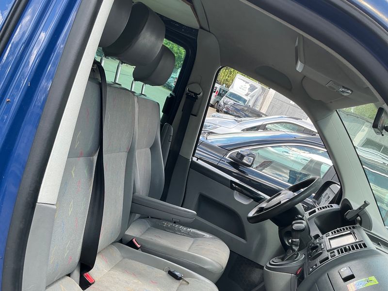 Volkswagen T5 Transporter 2.5 TDI Kasten 2008 – снимка 3