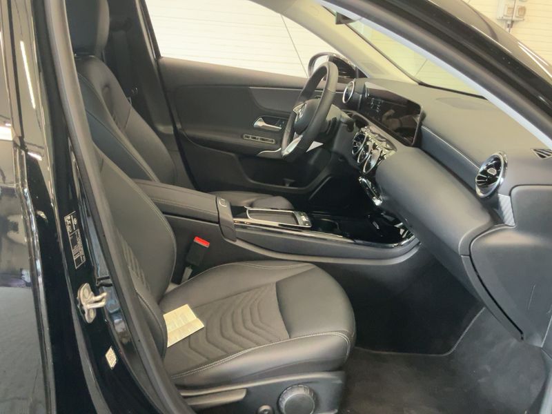 Mercedes-Benz A-Klasse A 200 Mild-Hybrid Progressive 2024 – снимка 17