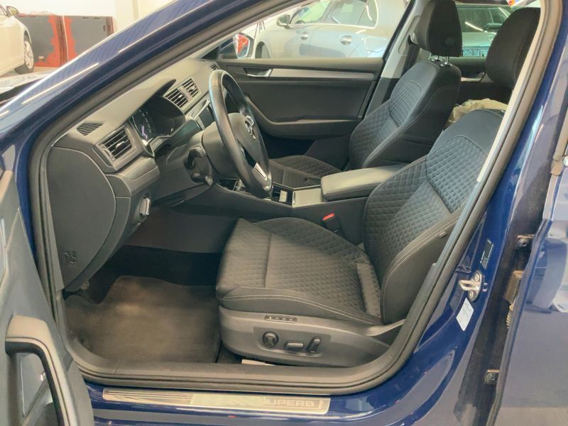 Skoda Superb 2.0 TDI Style 2017 – снимка 17